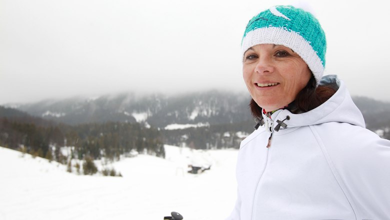 Auf Schneeschuhtour durch die verschneite Landschaft, © weinfranz.at