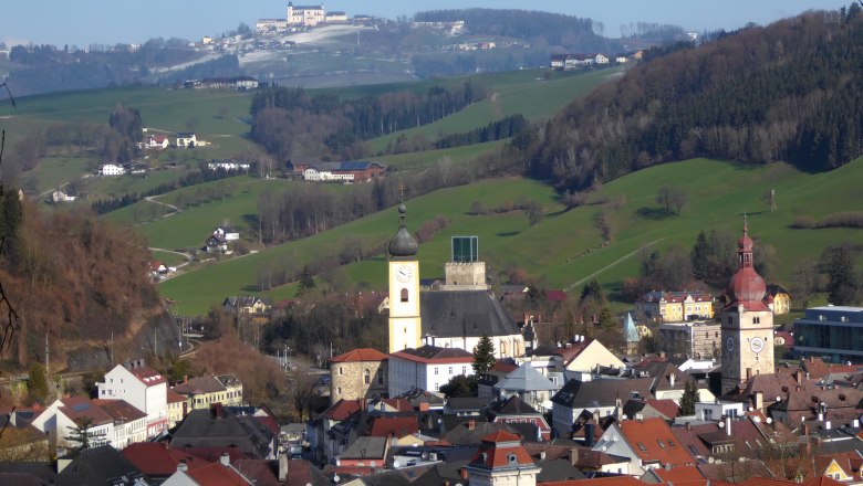 Waidhofen/Ybbs mit Basilika Sonntagberg, © Michael Vetter