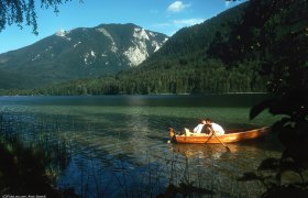 Der letzte Sonnenstrahl des Sommertages am Lunzer See., © (C)FotoLois.com, Alois Spandl